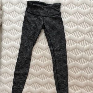 Heathered grey wunderunder leggings
